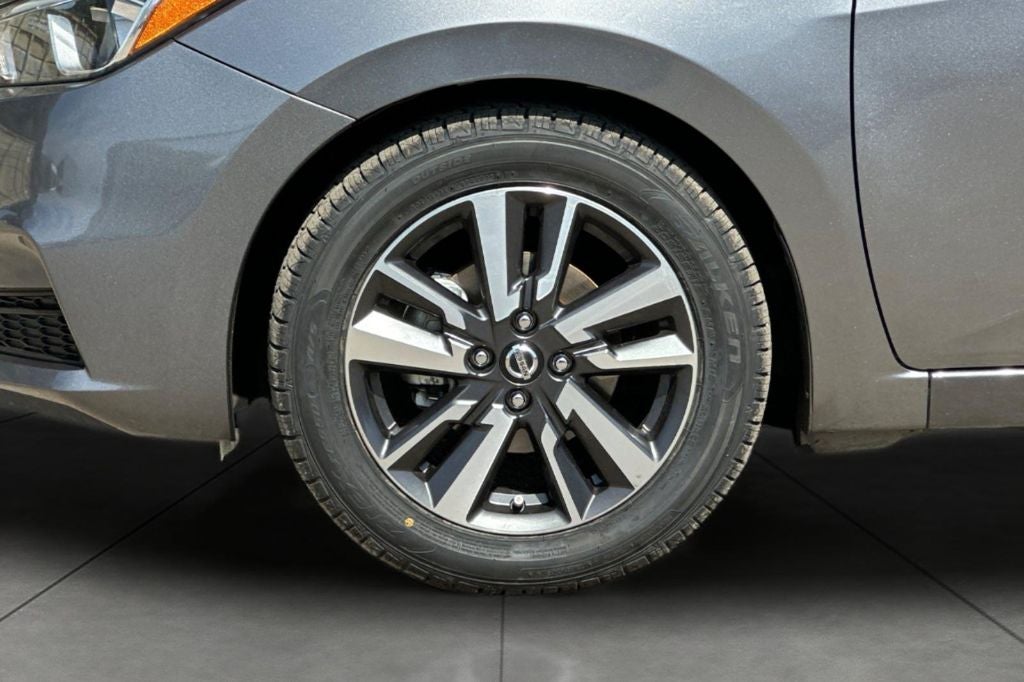 2021 Nissan Versa 1.6 SV