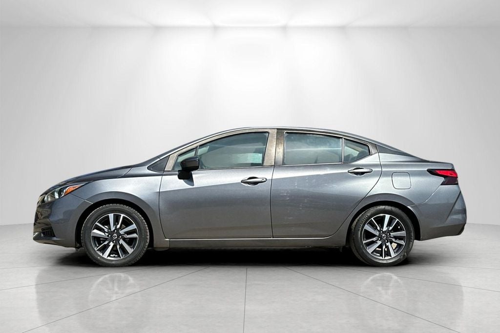 2021 Nissan Versa 1.6 SV