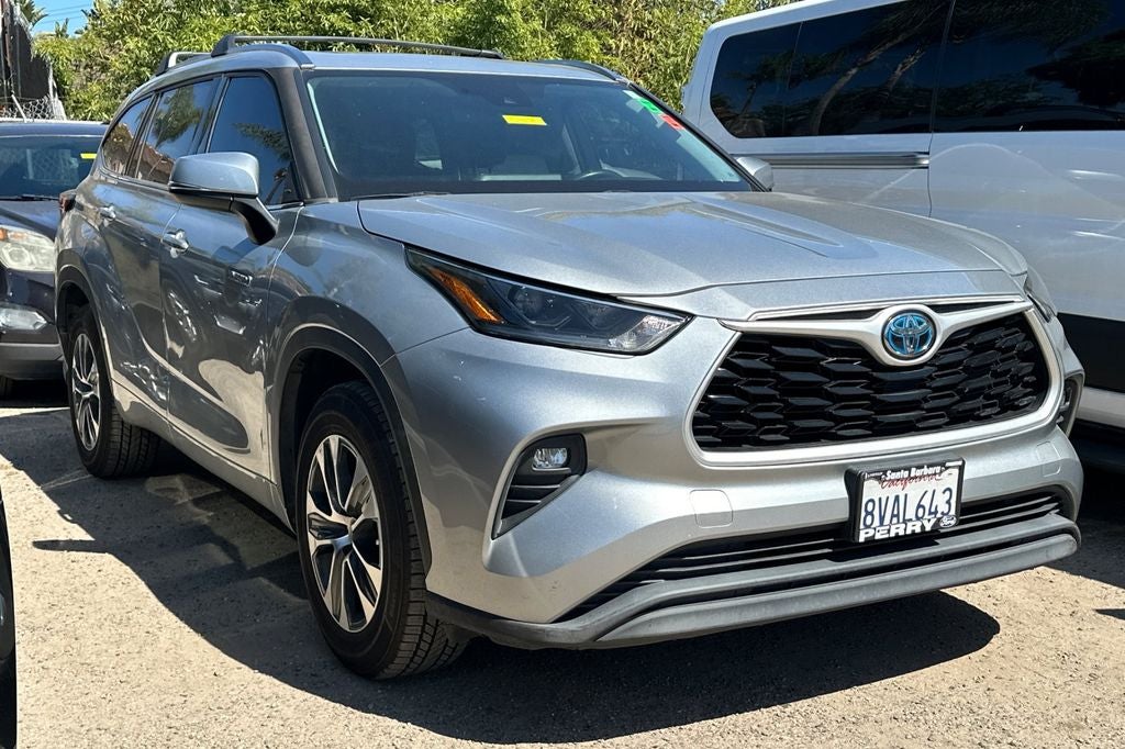 2021 Toyota Highlander Hybrid XLE