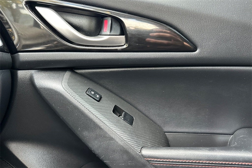 2015 Mazda Mazda3 i Grand Touring