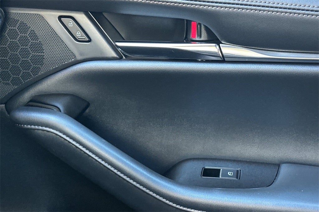 2025 Mazda Mazda3 2.5 S Preferred Package