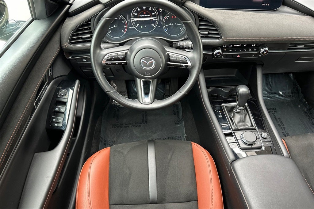 2024 Mazda Mazda3 2.5 Carbon Turbo