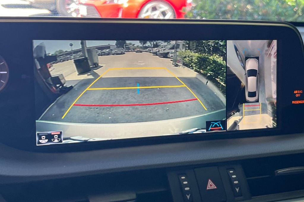 2019 Lexus ES 300h Luxury