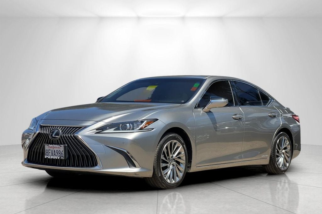 2019 Lexus ES 300h Luxury