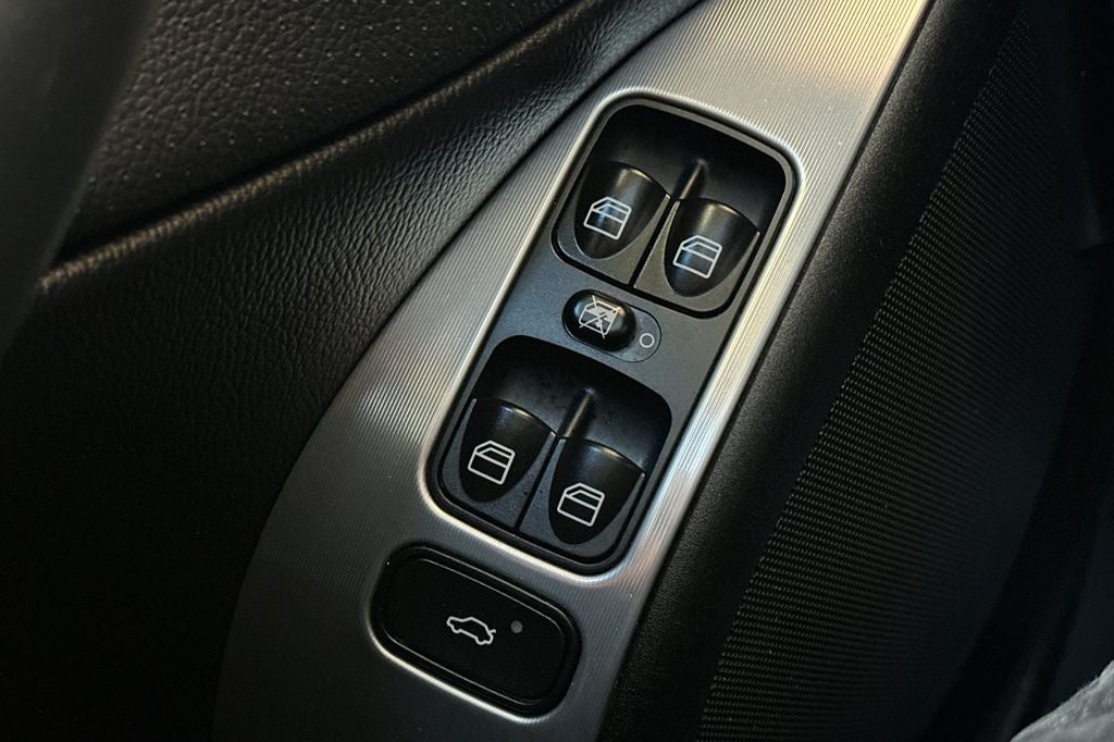 2006 Mercedes-Benz C-Class C 230 Sport