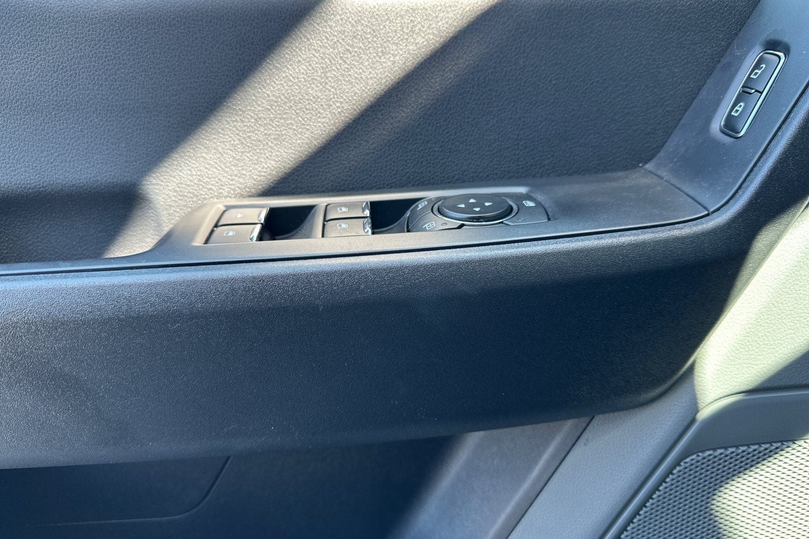 2025 Ford Chassis Cab F-350® XL