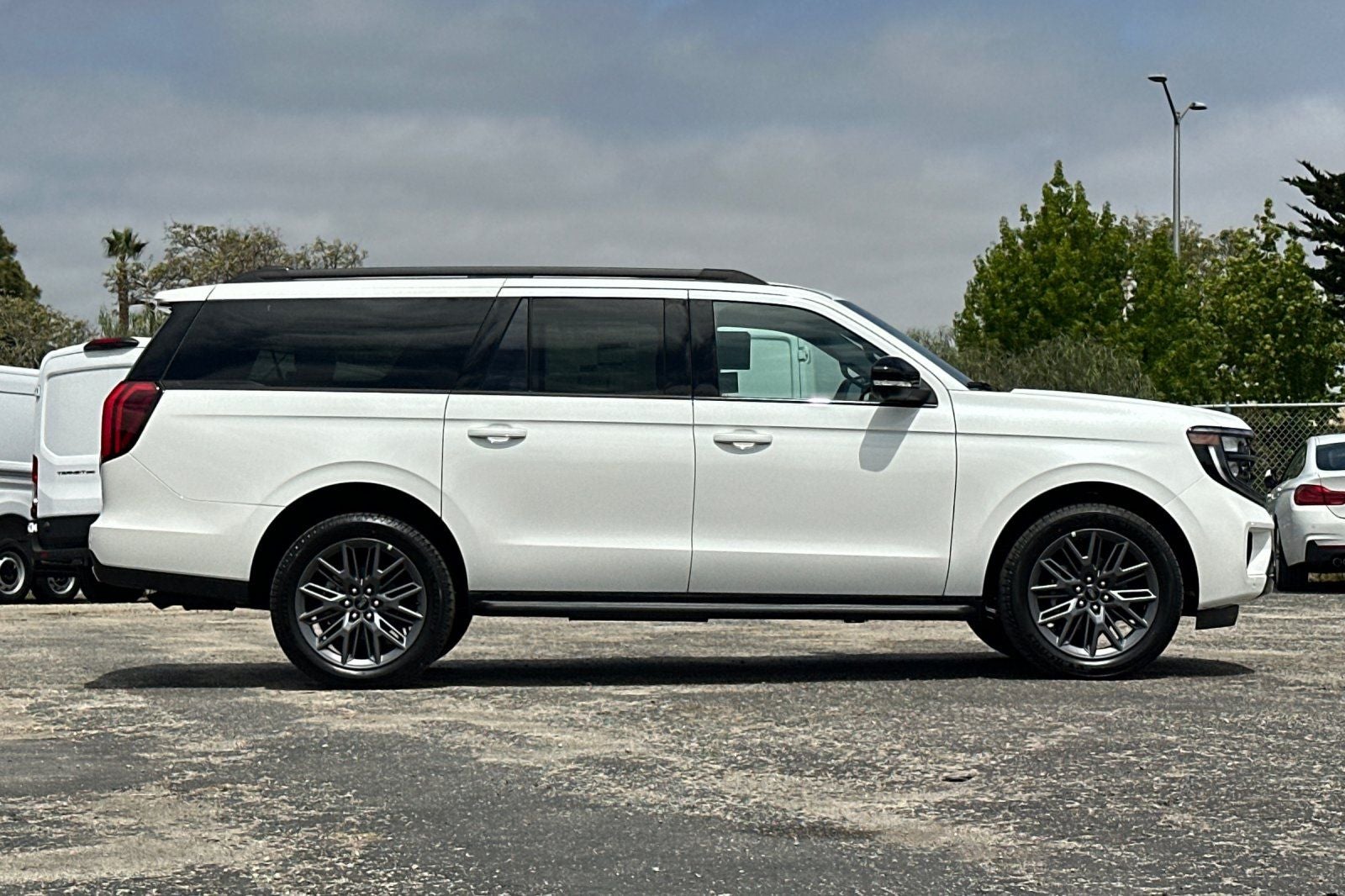 2026 Ford Expedition MAX Platinum®