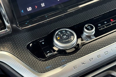 2026 Ford Expedition MAX Platinum®