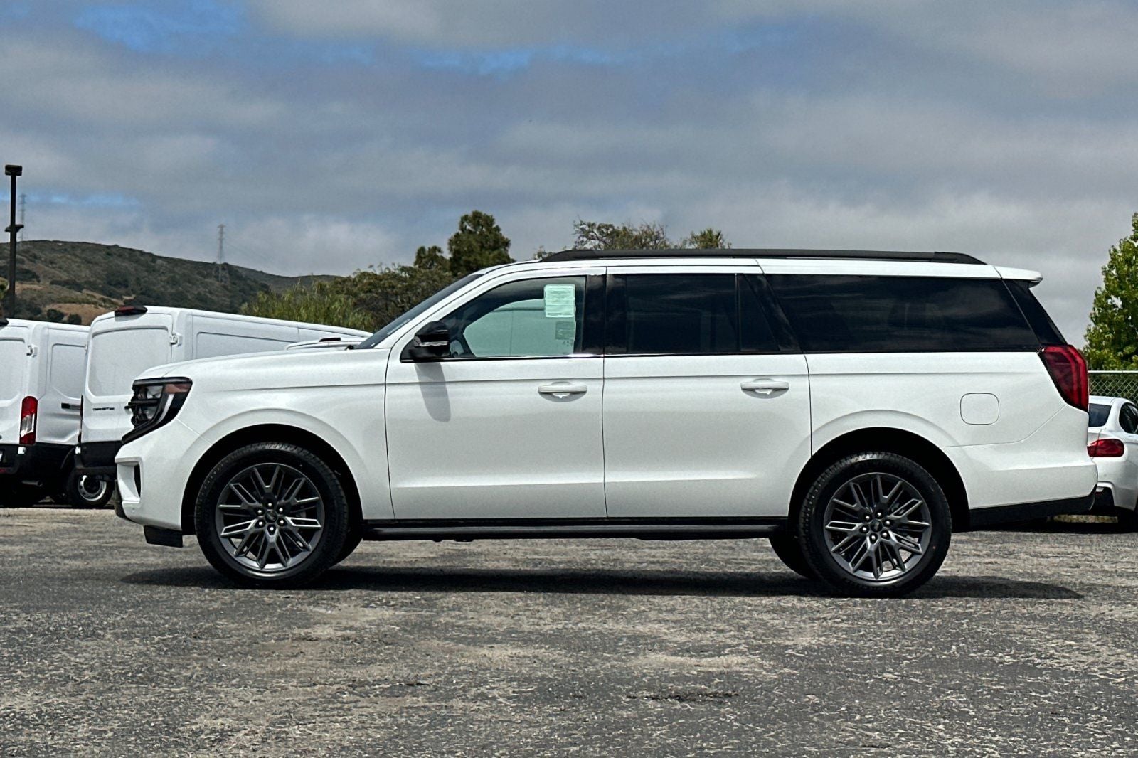2026 Ford Expedition MAX Platinum®