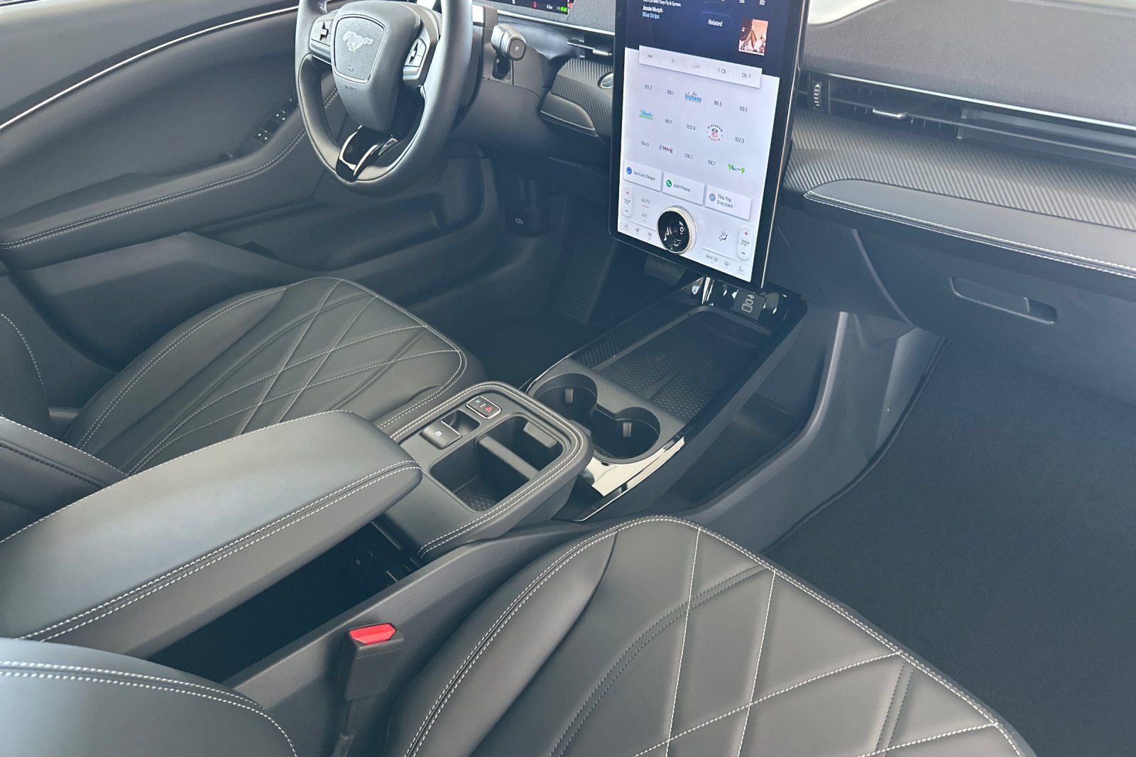 2025 Ford Mustang Mach-E Select