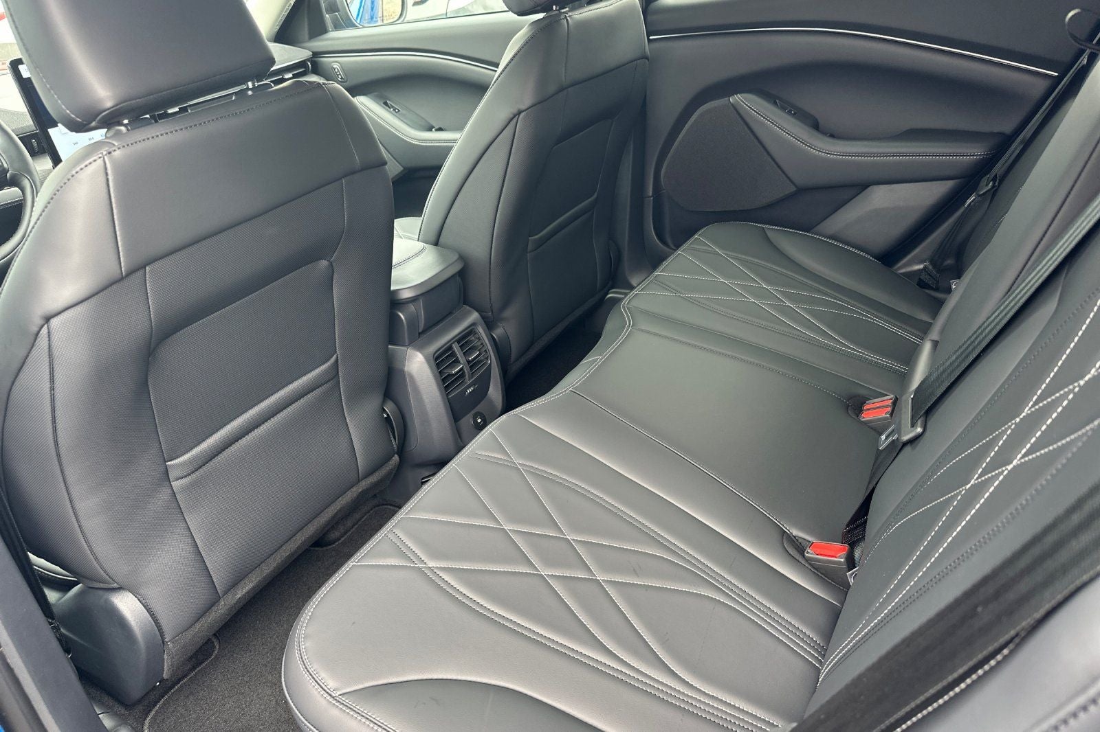 2025 Ford Mustang Mach-E Select