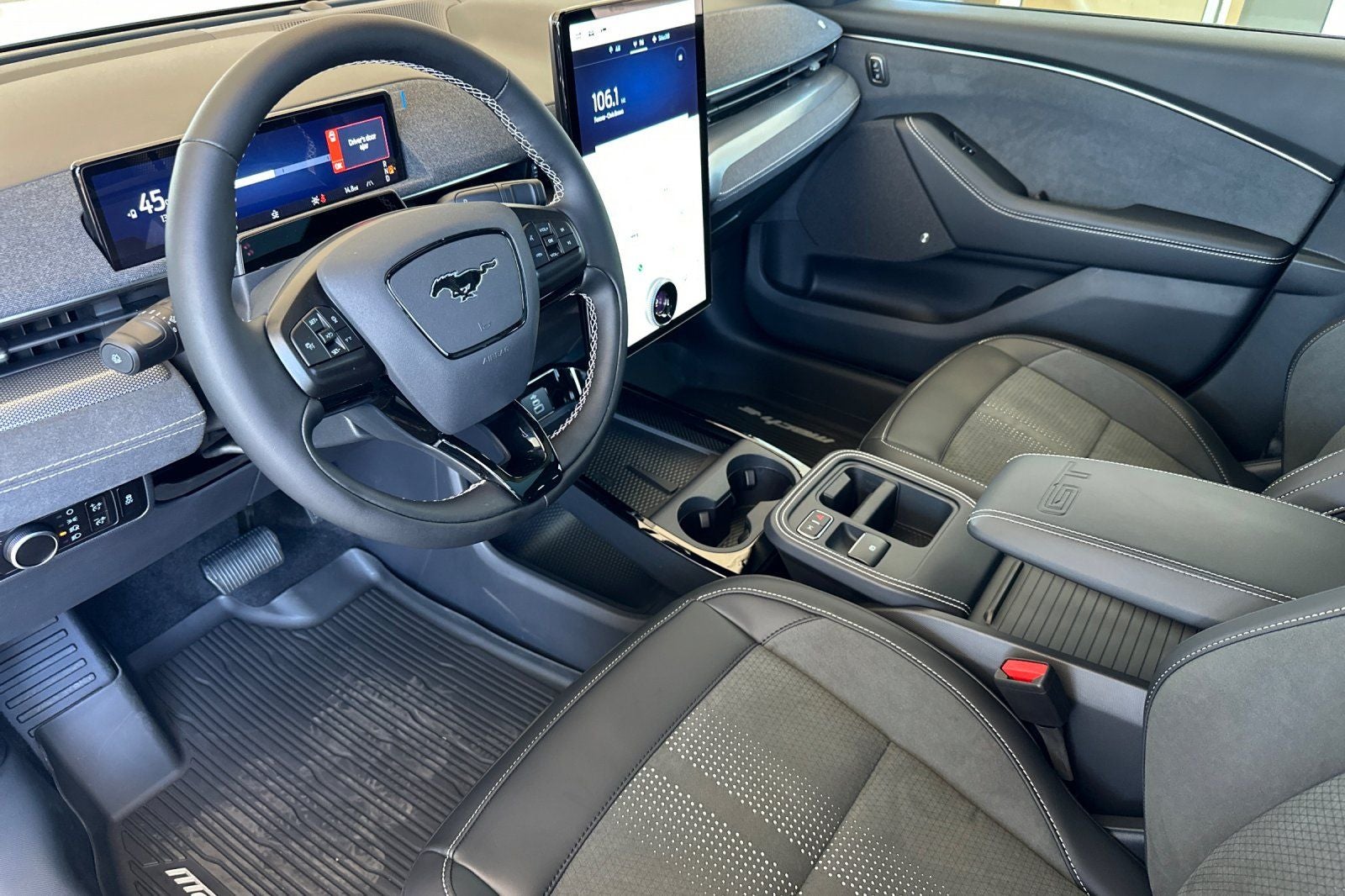 2025 Ford Mustang Mach-E GT