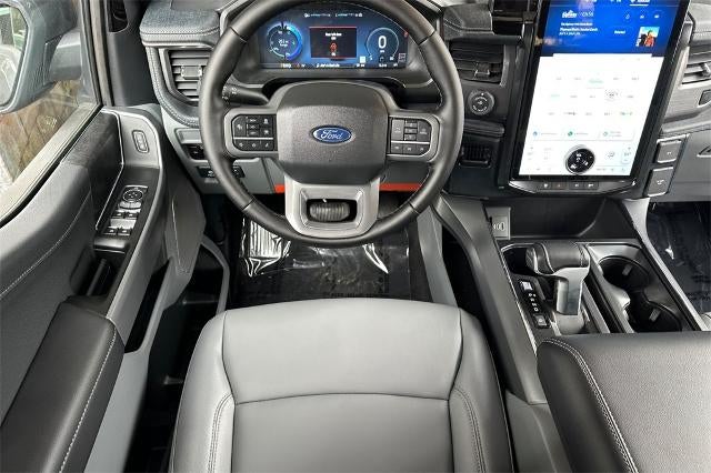 2025 Ford F-150 Lightning Flash™