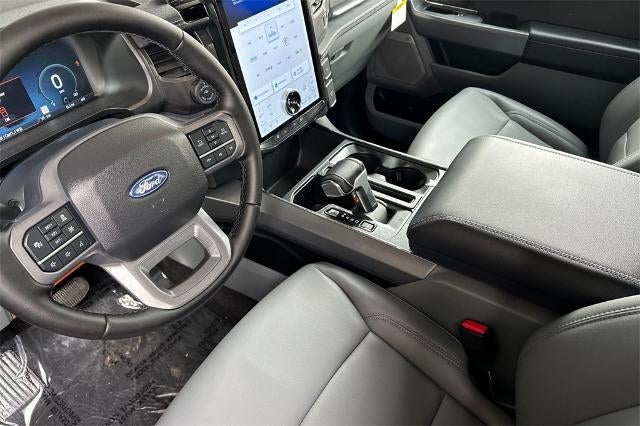 2025 Ford F-150 Lightning Flash™