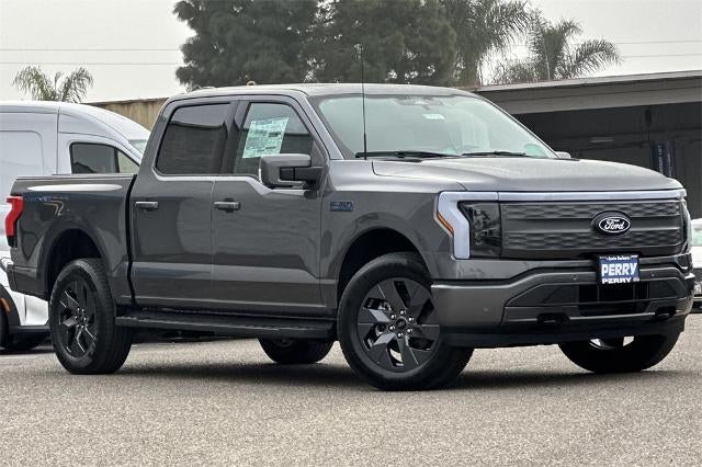 2025 Ford F-150 Lightning Lariat®