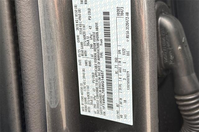 2025 Ford F-150 Lightning Lariat®