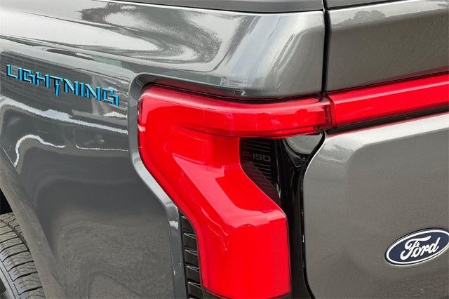 2025 Ford F-150 Lightning Lariat®